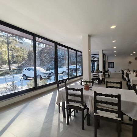 Rifugio Retreat Bed&Breakfast Какопетрия Екстериор снимка